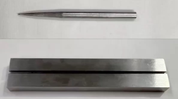 支座和专用冲头